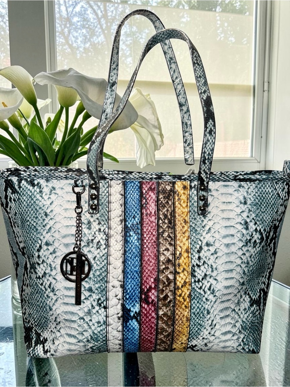 Badgley Mischka NWT Snakeskin and Striped Shoulder Bag with hangtag